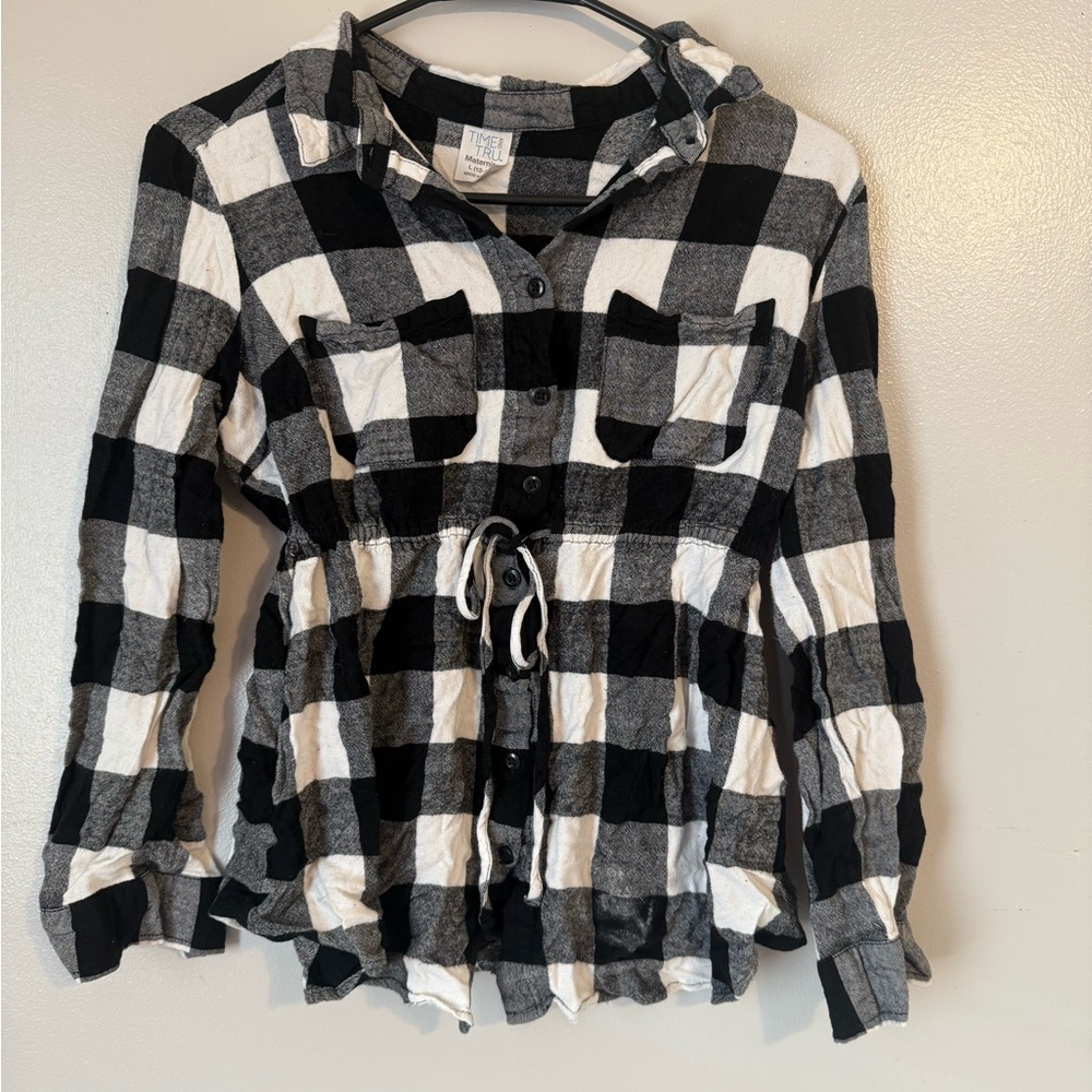 Time and Tru Black and White Plaid Button Down Shirt
